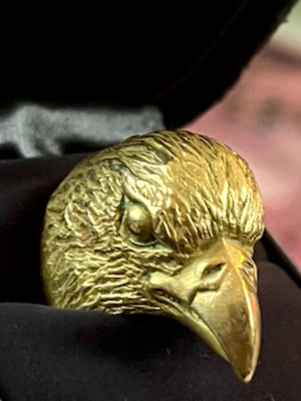 Vintage Style Gold Eagle Hawk Falcon Head Statement Ring - Picture 4 of 4
